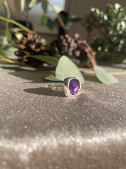 Amethyst Ring (Triangle)