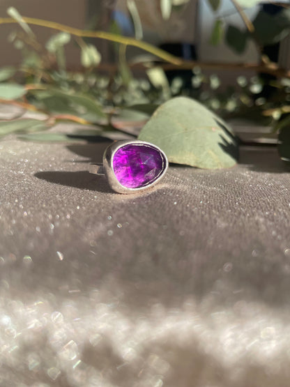 Amethyst Ring (Triangle)